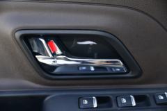 江铃 新款顺达窄体 116马力 3.265米双排栏板轻卡(国六)(JX1041TSG26)