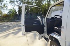 江铃 新款顺达窄体 116马力 3.265米双排栏板轻卡(国六)(JX1041TSG26)