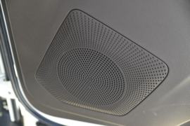 江铃汽车底盘&nbsp;垃圾运输车驾驶室图片