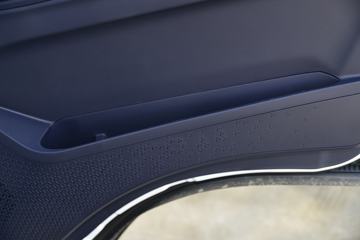 ������ʮ�� ����EC7 ��׼�� 116���� 4.2�׵�����ʽ�Ῠ(JXW5040XXYBDJB2)ͼƬ