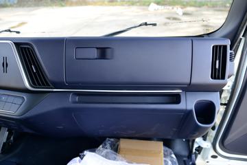 ������ʮ�� ����EC7 ��׼�� 116���� 4.2�׵�����ʽ�Ῠ(JXW5040XXYBDJB2)ͼƬ