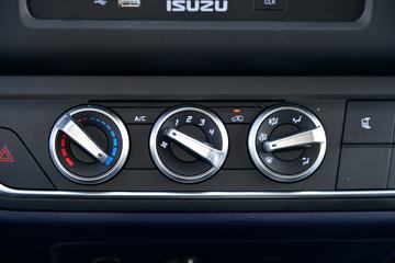 ������ʮ�� ����EC7 ��׼�� 116���� 4.2�׵�����ʽ�Ῠ(JXW5040XXYBDJB2)ͼƬ