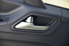 江西五十铃 翼放EC7 标准版 116马力 4.2米单排厢式轻卡(JXW5040XXYBDJB2)