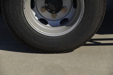 ������ʮ�� ����EC5 116���� 4.08�׵�����ʽ�Ῠ(JXW5040XXYBDJ2)ͼƬ