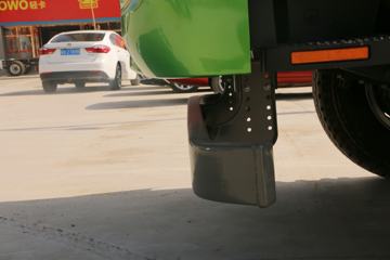 �й������ɶ����ó� ��ʨ 190���� 4X2 3.8����ж��(����)ͼƬ