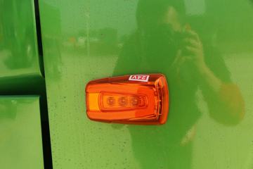 �й������ɶ����ó� ��ʨ 190���� 4X2 3.8����ж��(����)ͼƬ