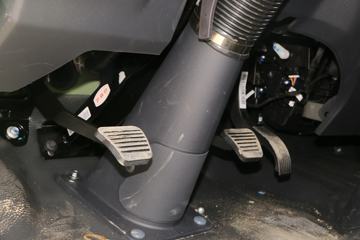 �й������ɶ����ó� ��ʨ 190���� 4X2 3.8����ж��(����)ͼƬ