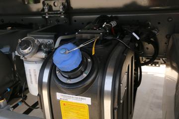 �й������ɶ����ó� ��ʨ 190���� 4X2 3.8����ж��(����)ͼƬ