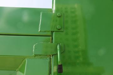 �й������ɶ����ó� ��ʨ 190���� 4X2 3.8����ж��(����)ͼƬ