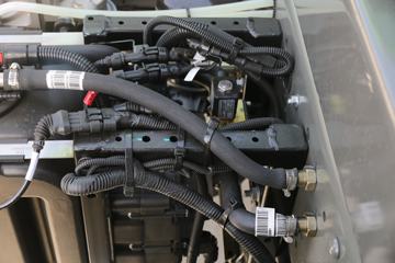 �й������ɶ����ó� ��ʨ 190���� 4X2 3.8����ж��(����)ͼƬ