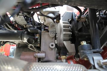 �������� ����H5�п� 240���� 4X2 6.8�������ػ���(Һ��)ͼƬ
