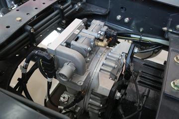 �������� ����H5�п� 240���� 4X2 6.8�������ػ���(Һ��)ͼƬ