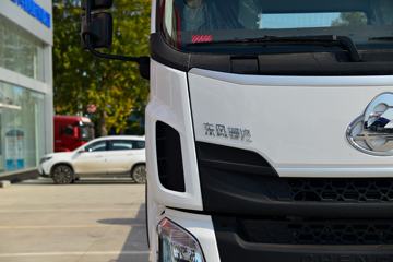 �������� ����H5�п� 270���� 4X2 9.6����ʽ�ػ���(9T����)ͼƬ