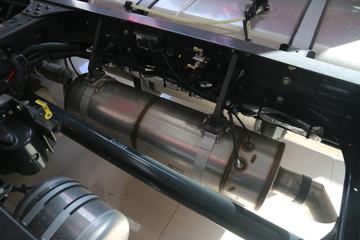 �������� ����H5�п� 240���� 4X2 6.8�������ػ���(Һ��)ͼƬ