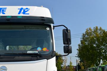 �������� ����H5�п� 270���� 4X2 9.6����ʽ�ػ���(9T����)ͼƬ
