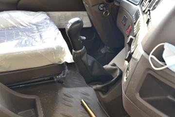 �������� ����H5�п� 220���� 4X2 6.8�ײ�դʽ�ػ���ͼƬ