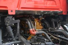 东风柳汽 乘龙H5中卡 240马力 4X2 6.8米栏板载货车(液缓)(LZ1182M3AB)