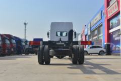 东风柳汽 乘龙H5中卡 270马力 4X2 9.6米厢式载货车(9T后桥)(LZ5180XXYM5AB)