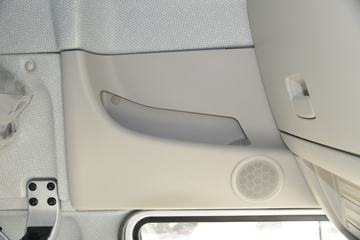 �������� ����H5�п� 270���� 4X2 9.6����ʽ�ػ���(9T����)ͼƬ