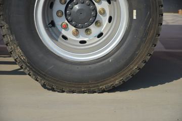 �������� ����H5�п� 220���� 4X2 6.8�ײ�դʽ�ػ���ͼƬ