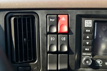 �������� ����H5�п� 270���� 4X2 9.6����ʽ�ػ���(9T����)ͼƬ