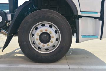 �������� ����H5�п� 270���� 4X2 9.6����ʽ�ػ���(9T����)ͼƬ