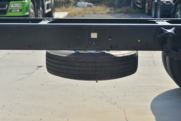 �������� ����H5�п� 270���� 4X2 9.6����ʽ�ػ���(9T����)ͼƬ