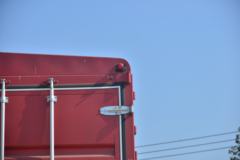 东风柳汽 新乘龙M3中卡 185马力 4X2 6.8米仓栅式载货车(LZ5180CCYM3AB)
