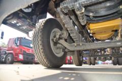 东风柳汽 新乘龙M3中卡 220马力 6X2 7.8米仓栅式载货车(LZ5240CCYM3CB)