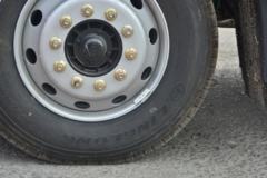 青岛解放 龙VH 2.0版 240马力 4X2 6.75米仓栅式载货车(10挡)(CA5189CCYPK2L2E5A80)