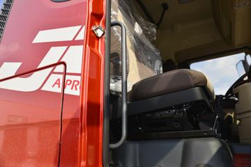 �ൺ��� JH6�ؿ� �캽�� 290���� 6X2 9.5�ײ�դʽ�ػ���(CA5250CCYP26K1L7T3E5A80)ͼƬ