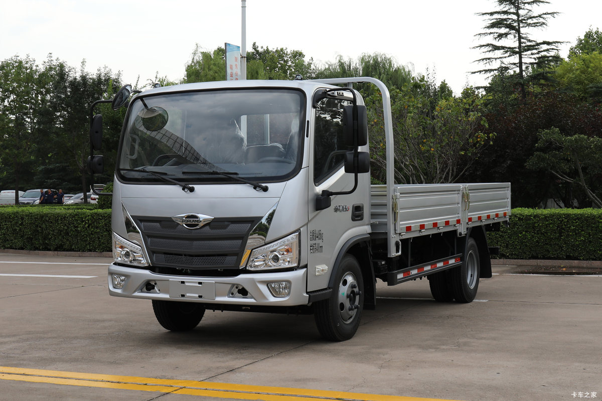 福田 时代领航5 高配版 131马力 4.17米单排栏板轻卡
