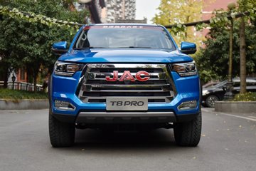 江淮T8PRO 2022款 锐尚版 2.0T柴油 150马力 两驱 大双排皮卡