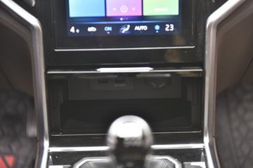 ���� ��; 2020�� �콢�� 2.0T���� 150���� ���� ��˫��Ƥ��(����)ͼƬ