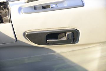 ���� ��� 220���� 6X2 4.8����ж��(DYQ3251D5CB)ͼƬ