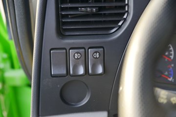 ���� ��� 220���� 6X2 4.8����ж��(DYQ3251D5CB)ͼƬ