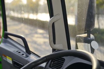 ���� ��� 220���� 6X2 4.8����ж��(DYQ3251D5CB)ͼƬ