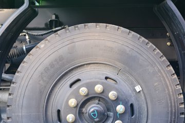 ���� ��� 220���� 6X2 4.8����ж��(DYQ3251D5CB)ͼƬ