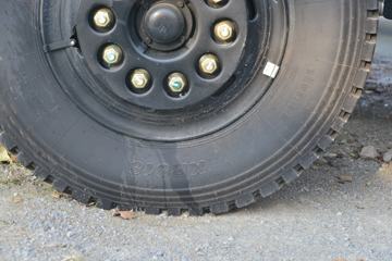 ���� ��� 220���� 6X2 4.8����ж��(DYQ3251D5CB)ͼƬ