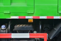 大运 风度 220马力 6X2 4.8米自卸车(DYQ3251D5CB)