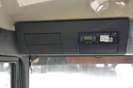 重汽汕德卡底盘&nbsp;除尘车驾驶室图片