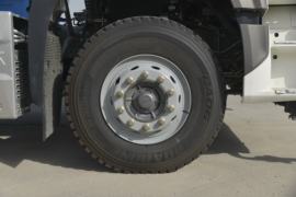 重汽豪瀚底盘&nbsp;洒水车/喷洒车底盘图片