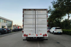 解放 虎VH 150马力 4.16米单排厢式轻卡(CA5040XXYP40K61L2E5A84) 解放 虎VH 150马力 4.16米单排厢式轻卡(CA5040XXYP40K61L2E5A84)