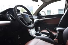 德力汽车 德帅U3 3.2T 两驱 双排 纯电动栏板式皮卡65.17kWh