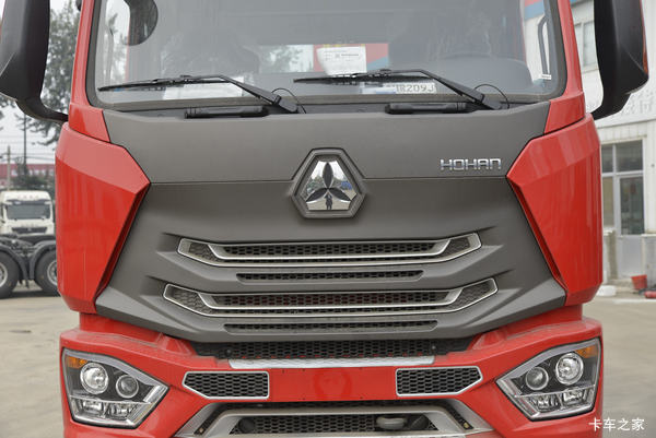 �³����� �Ϻ�HOWO N5W�ػ�������12.6��Ԫ