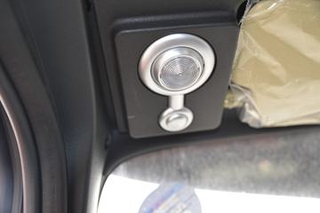 �й����� HOWO N5W�п� 220���� 4X2 6.75�������ػ���(�߶�)(ZZ1185K5113E1)ͼƬ