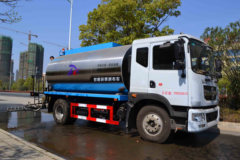 东风 多利卡D9 160马力 4X2 沥青洒布车(新东日牌)(YZR5160GLQE)