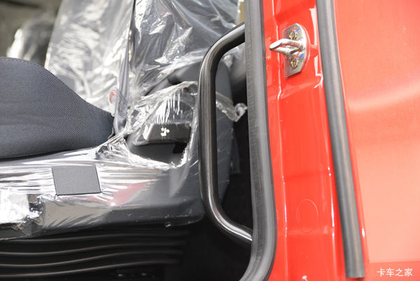 �Ż�2�� �Ϻ�HOWO N5W�ػ������ȴ�����