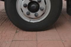 大运 新奥普力 156马力 4.12米单排栏板轻卡(CGC2043HDE33E)