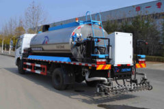 东风 多利卡D8 156马力 4X2 沥青洒布车(新东日牌)(YZR5140GLQE) 东风 多利卡D8 156马力 4X2 沥青洒布车(新东日牌)(YZR5140GLQE)